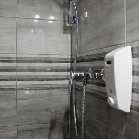 Aparthotel Aqfel Airport Panzio *